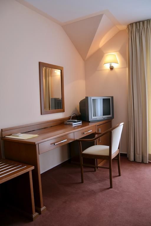 Hotel Mladimir Daruvár Szoba fotó